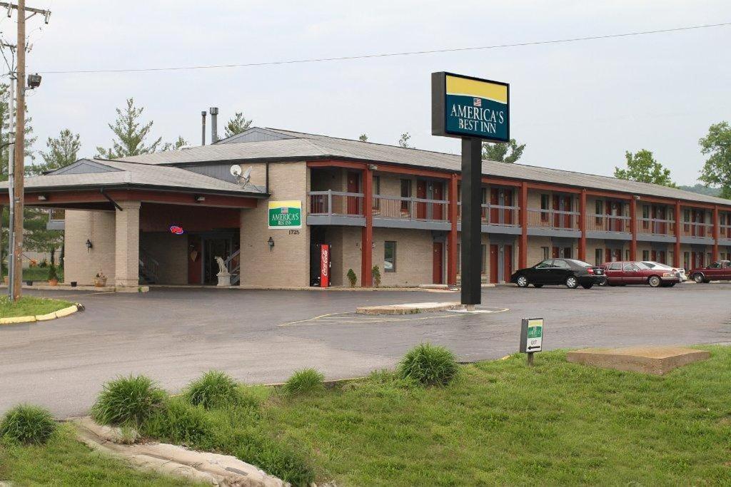 America'S Best Inn & Suites Eureka Exterior photo